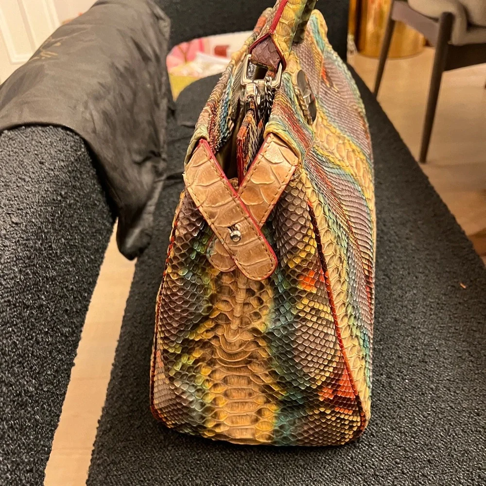 Python Italian ghibli tote bag. - Picture 6 of 11